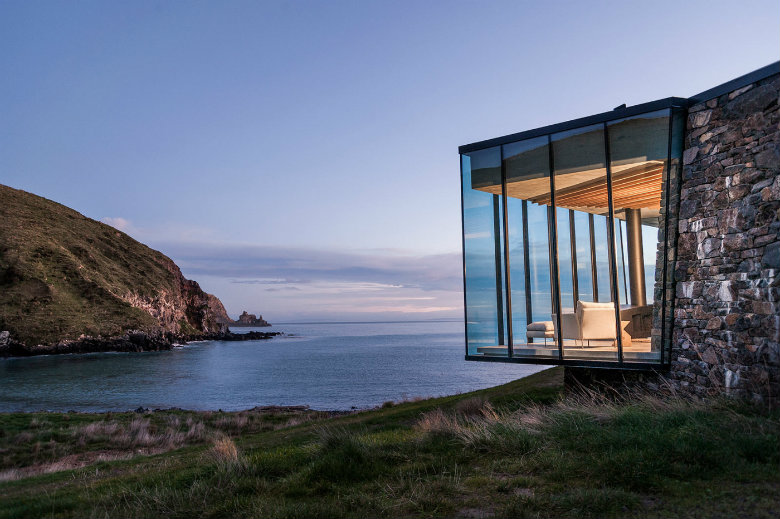 Seascape is a stunning property at the upper end of your New Zealand travel budget